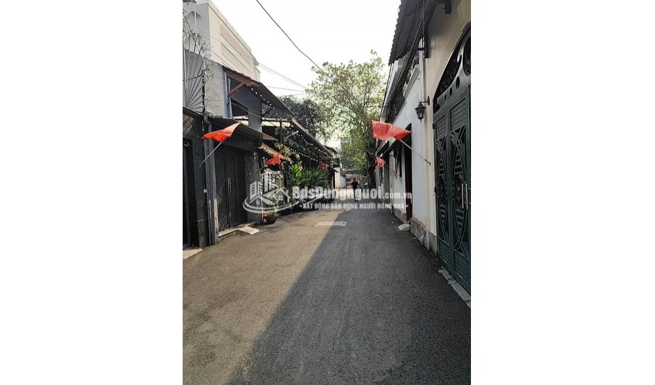 BÁN NHÀ TRUNG TÂM, QUẬN 1 CŨ, TP HỒ CHÍ MINH, HẺM Ô TÔ, 6.7X20M2, SỔ HỒNG RIÊNG